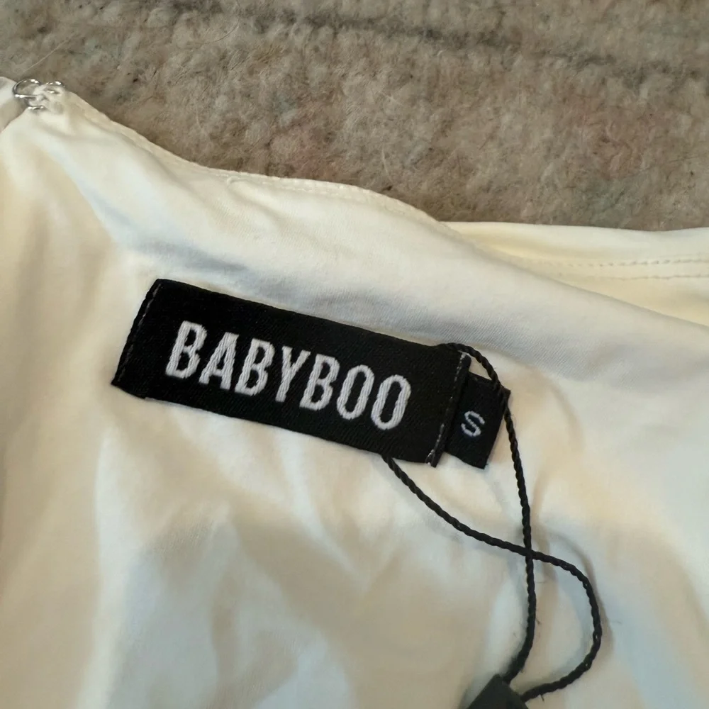 Elegant White Ruched Dress BabyBoo - Picture 4 of 4